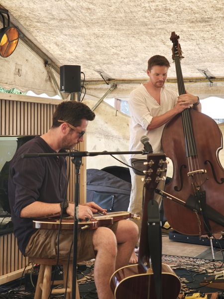 Contrebasse et guitare pour l'après-midi, Fête des Épérires 2026
