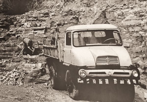 Eudore Malhage à la carrière des Épérires.