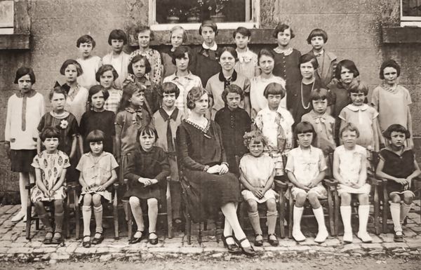 Photo de classe des filles.