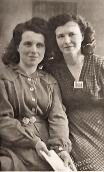 Jeanne et Maria Stévenin.