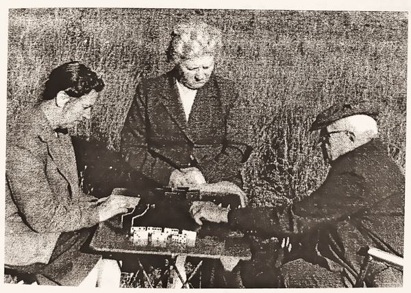 Flore Chenot, Mme et M. Naveau.