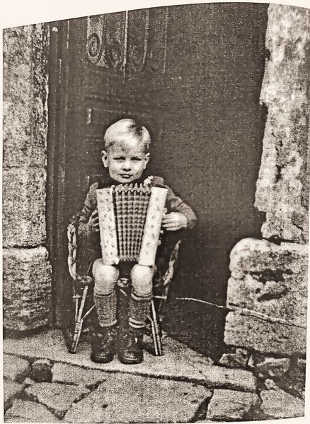 Michel Rausch et son accordéon.